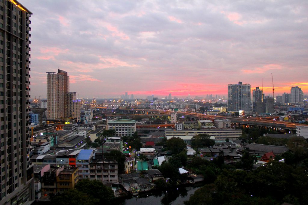 bangkok-skyline2