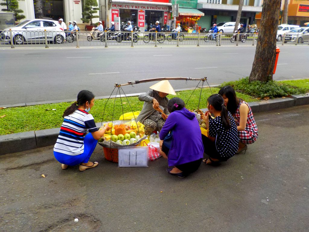 Ho Chi Minh Straßenverkäuferinnen