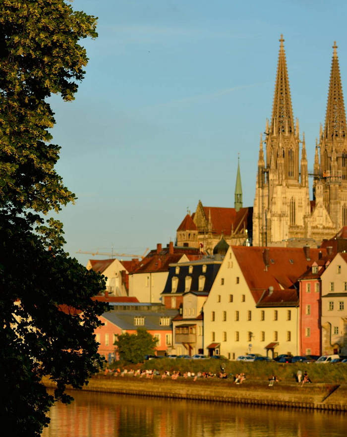 Regensburg_Donauufer_Stadt